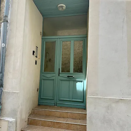 A Deux Pas De La Cathedrale Apartmán